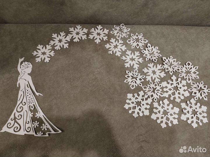 Украшения на окна новый год Эльза снежная королева