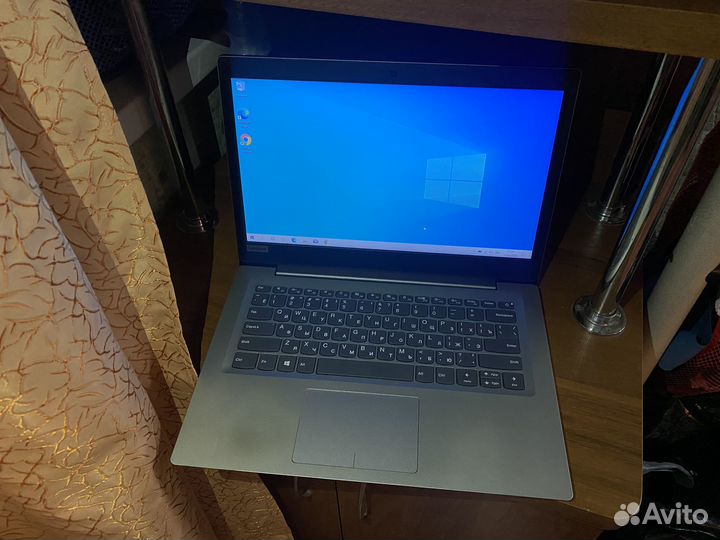 Ноутбук Lenovo