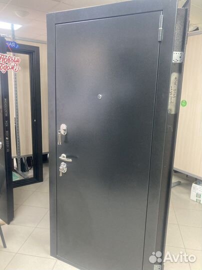 Дверь входная новая Модерн 2 Бетон лофт