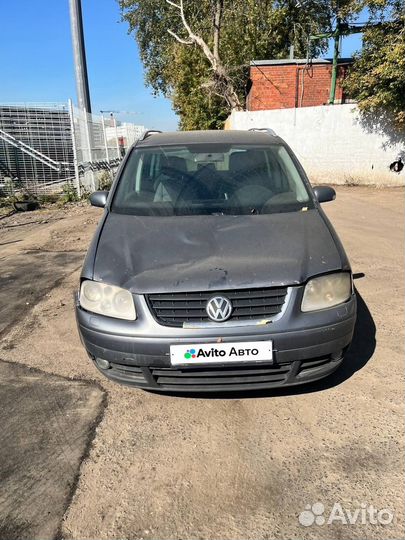 Volkswagen Touran 2.0 AMT, 2004, 355 000 км