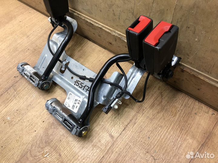 Ответная часть ремня безопасности Ford Mondeo V 20