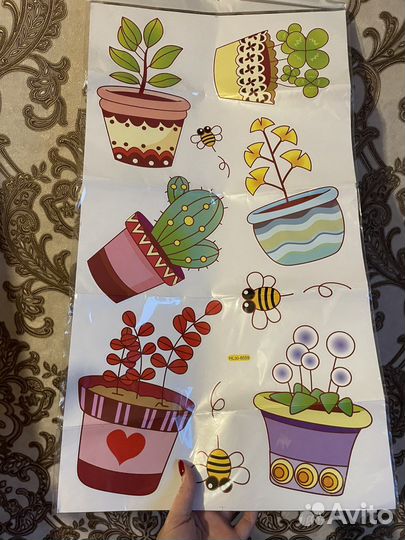 Наклейки настенные