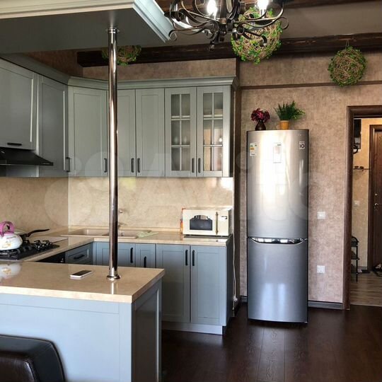 2-к. квартира, 65 м², 5/10 эт.