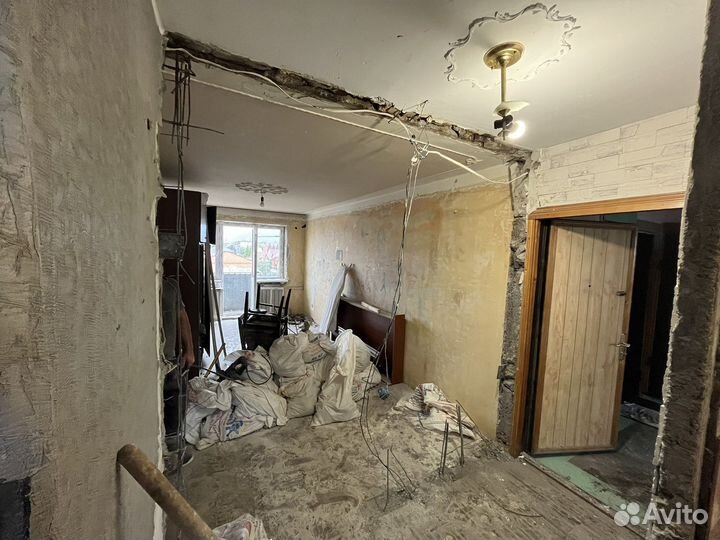 Демонтажные работы и вывоз мусора