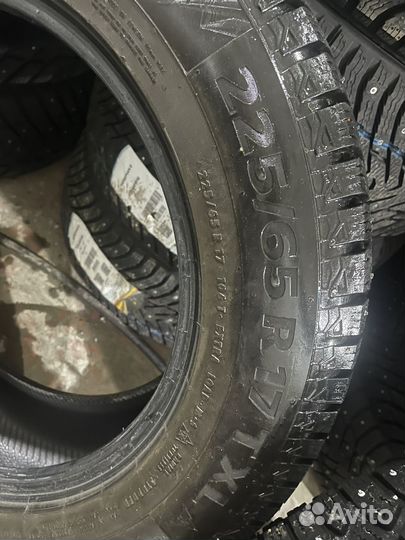 Continental IceContact 2 225/65 R17