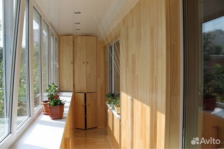 Остекление и отделка балконов