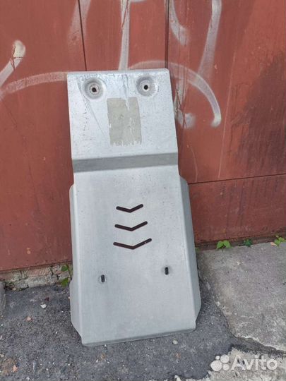 Защита двигателя и АКПП infiniti