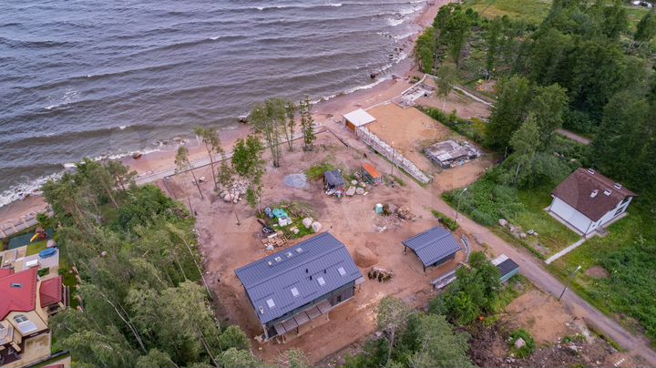 Коттедж 320 м² на участке 33,2 сот.