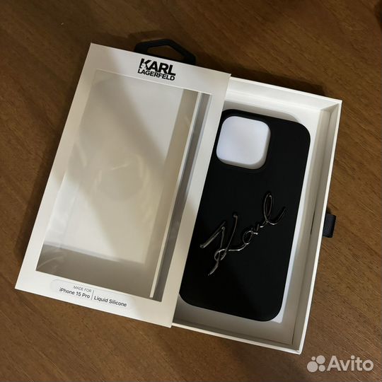 Чехол на iPhone 15 pro Karl Lagerfeld