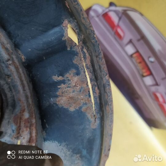 Bmw e39 поворотный кулак задний Правый