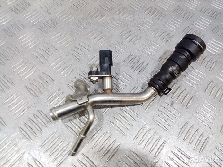 Б/У Трубка системы охлаждения#001