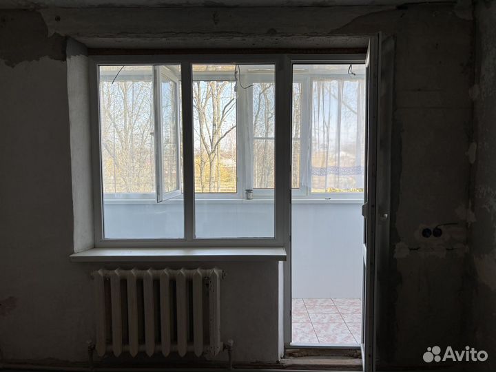 Окна пластиковые на лоджию б/у