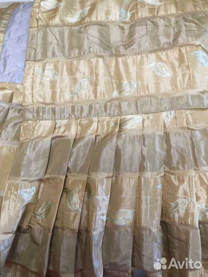 Покрывало на кровать с наволочками
