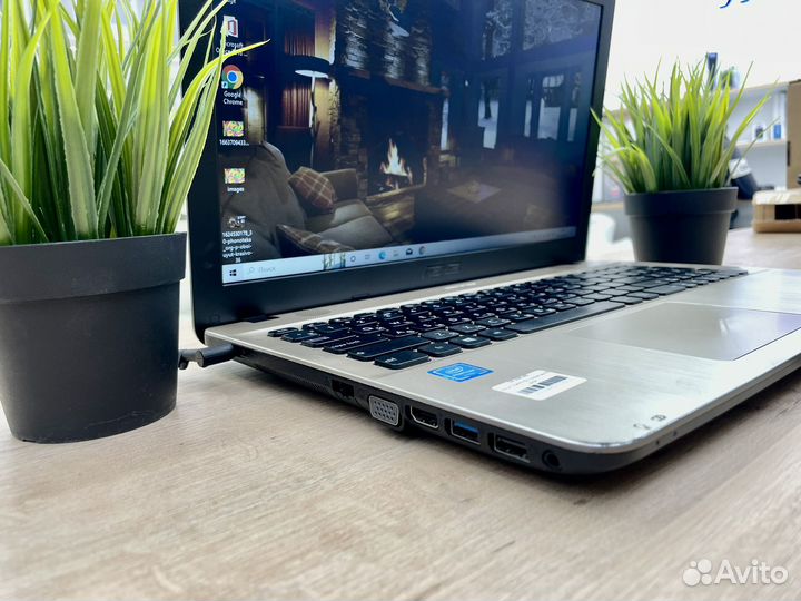 Ноутбук asus офисный 4 ядра/SSD