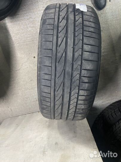 Bridgestone Potenza RE050A 245/40 R19 и 275/35 R19