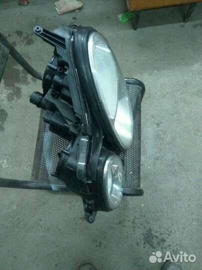 Mercedes w211 фара левая ксенон