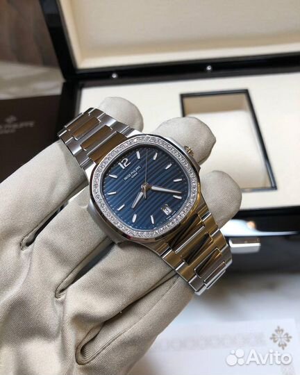 Часы Patek Philippe Nautilus 35 mm