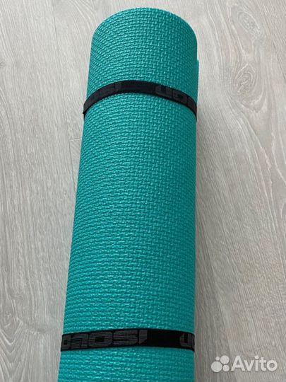 Коврик для йоги и фитнеса новый