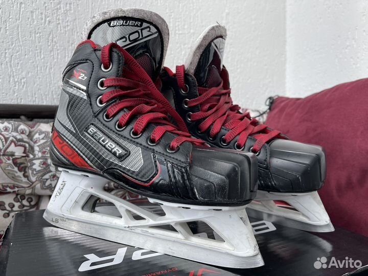 Вратарские юниорские коньки bauer vapor x 2.7