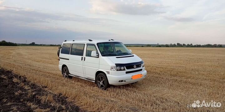 Минивэны ростовская область. Mazda e2000.