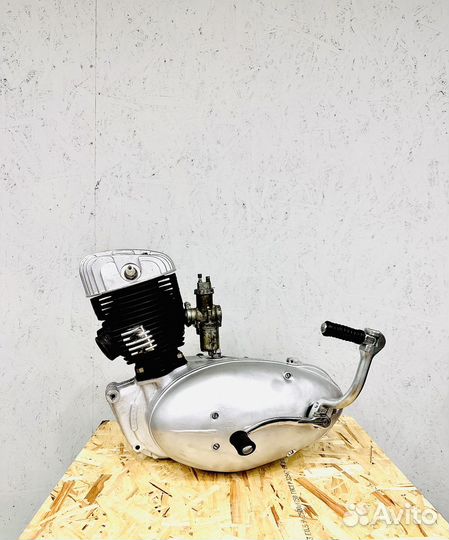 Двигаль Иж 49