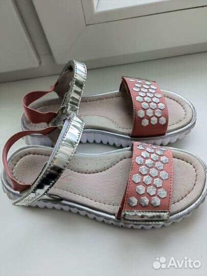 Сандалии для девочки,р.33
