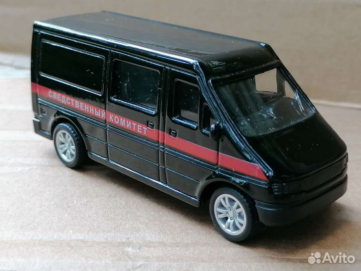 Масштабная модель микроавтобуса, металл