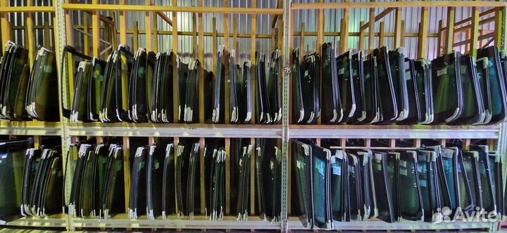 Лобовое стекло Honda Civic (VI) EK Sedan