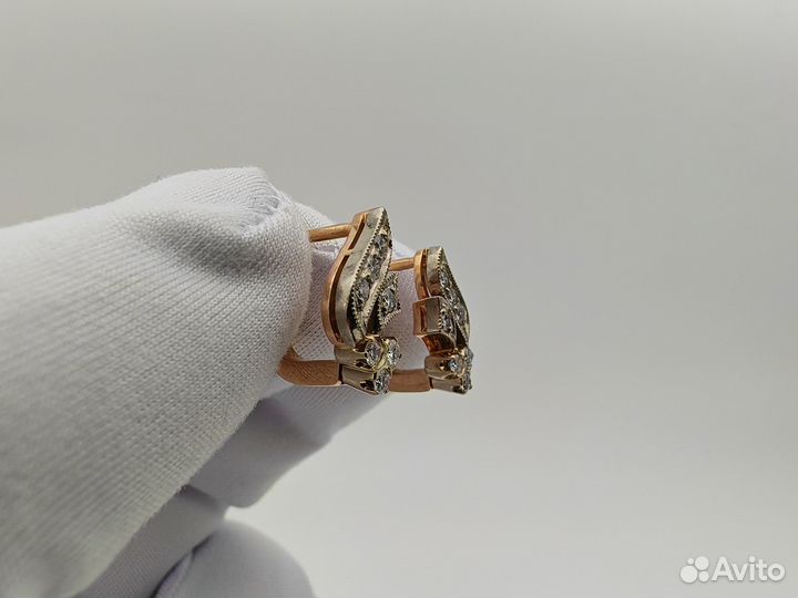 Пара серёг 583 пробы с бриллиантами. Рассрочка