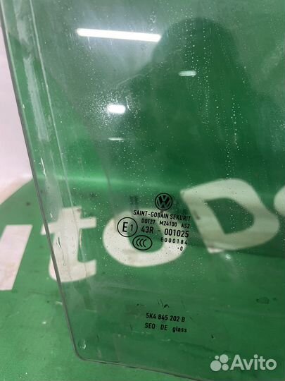 Боковое стекло Volkswagen Golf 6