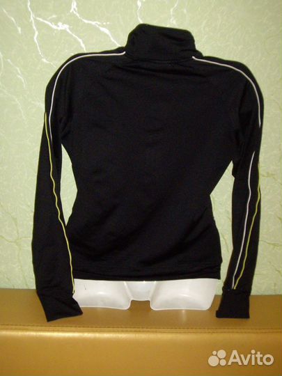 Кофта спортивная женская