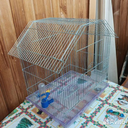 Клетка для среднего попугая