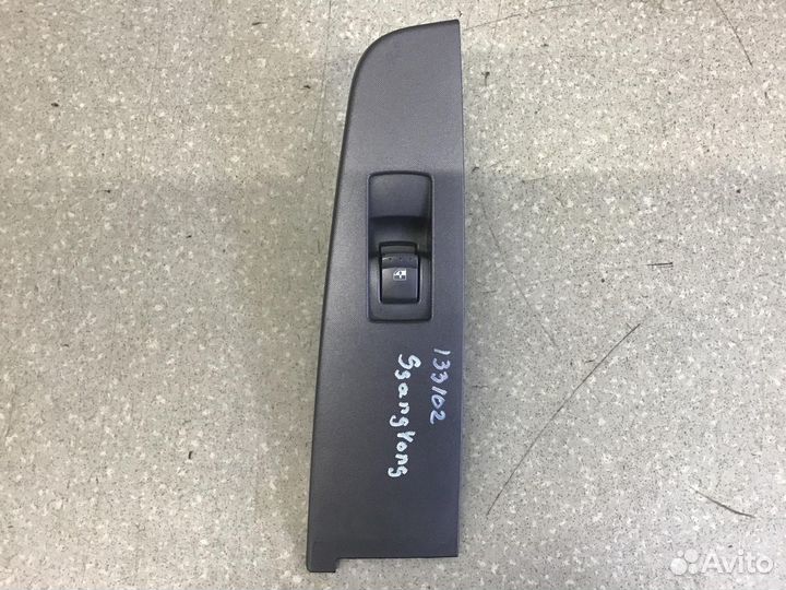 Кнопка стеклоподъемника Ssang Yong Kyron 2005