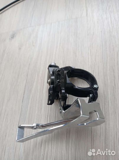 Манетка и машинка левая