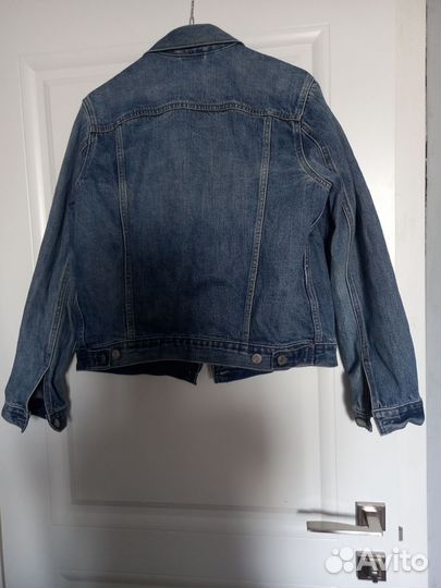 Джинсовая куртка женская