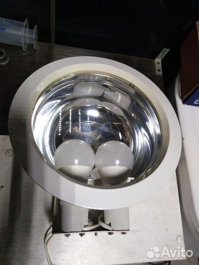 Светильник - прожектор