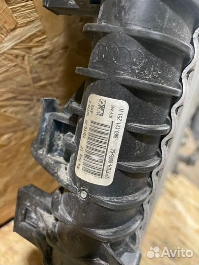 Радиатор охлаждения Ауди A6 C7 A7 Q5