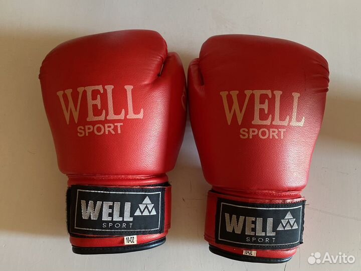 Боксерские перчатки 10 oz детские