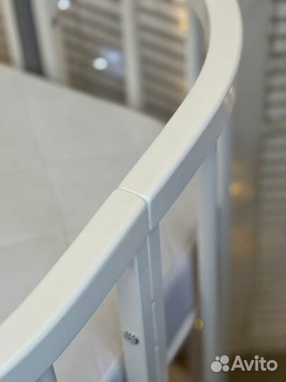 Кроватка для новорожденных