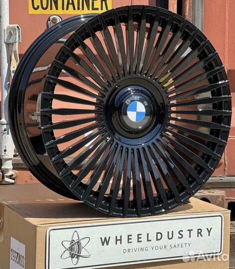 Кованые диски R22 BMW 7 series G70