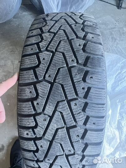 Pirelli Ice Zero 225/60 R18