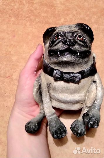 Мопс интерьерный