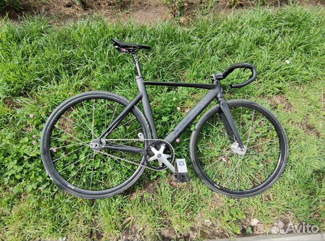 Aventon Mataro Black