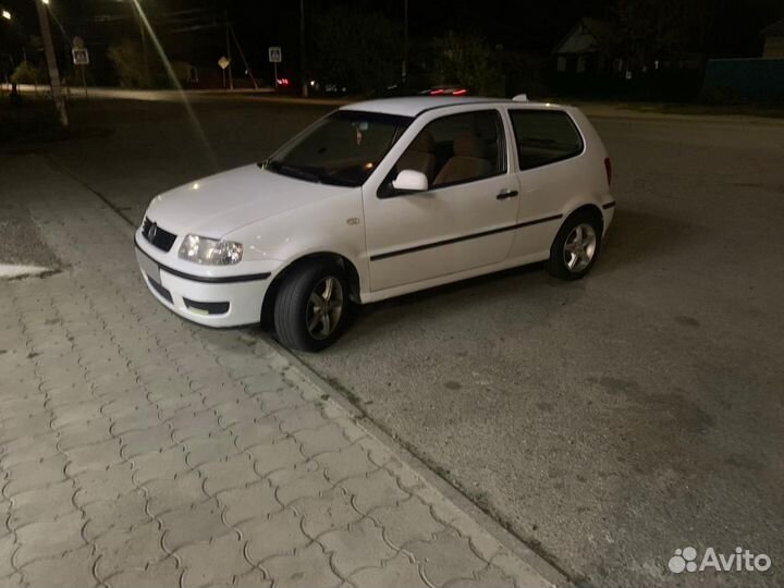 Volkswagen Polo 1.0 МТ, 2000, 340 000 км