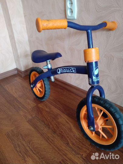 Беговел детский бу