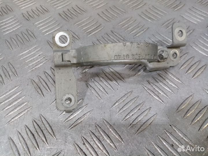 Б/У Кронштейн дополнительного насоса ож#001