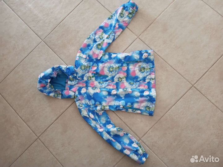 Ветровка для девочки