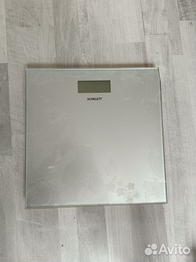 Весы напольные электронные