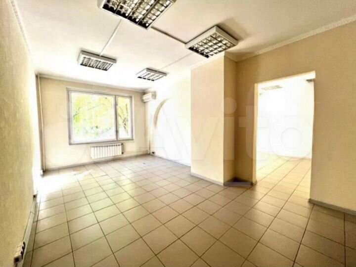 Продам офисное помещение, 123.8 м²