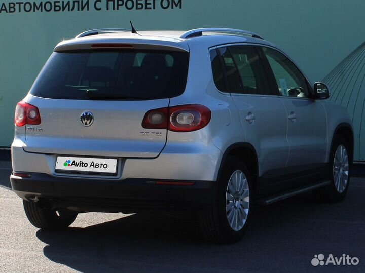 Volkswagen Tiguan 2.0 AT, 2010, 163 000 км